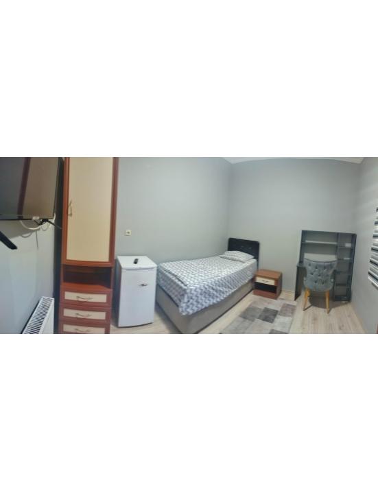 1 Kişilik Erkek Öğrenci Apartı