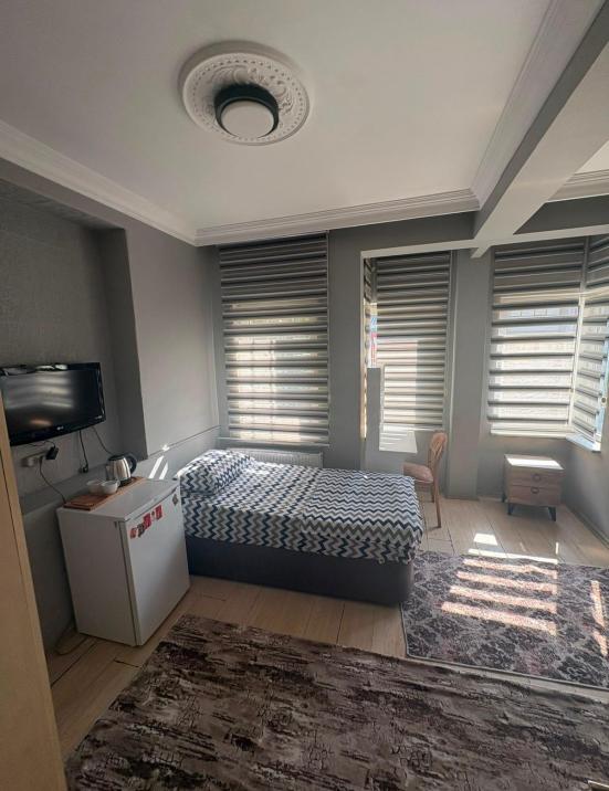 2 Kişilik Erkek Öğrenci Apartı
