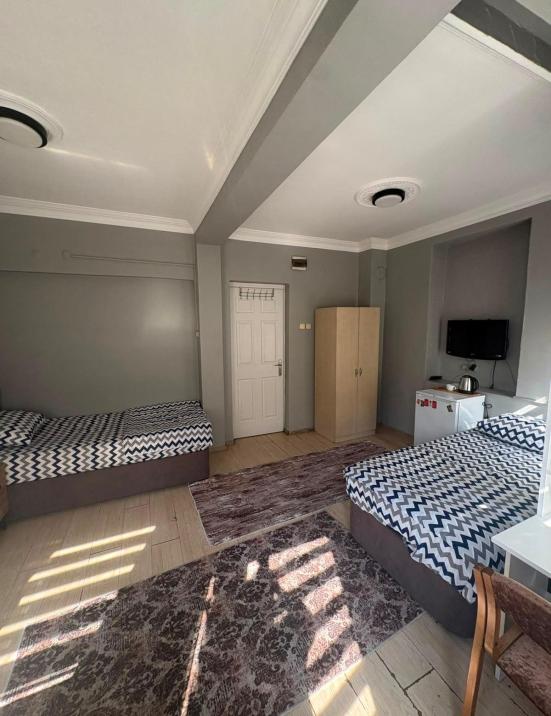 2 Kişilik Erkek Öğrenci Apartı